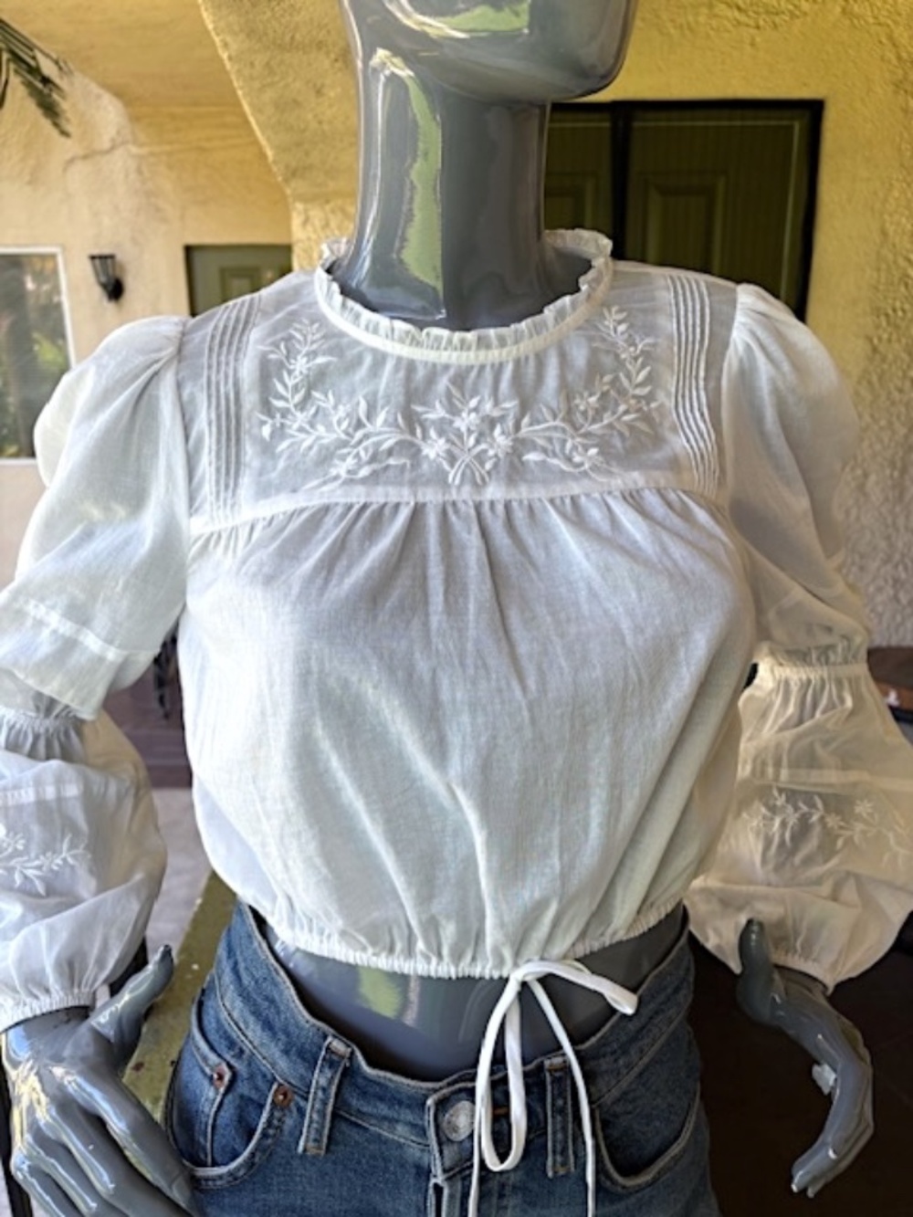 REFORMATION Embroidered Cotton Voile L/S Crop Top/Blouse NWOT/sz S - Picture 6 of 13
